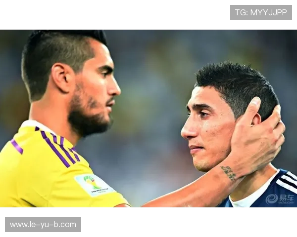 萨拉赫伤势牵动埃及足坛,足协主席亲自陪同治疗显巨星地位 萨拉赫伤势牵动埃及足坛,足协主席亲自陪同治疗显巨星地位